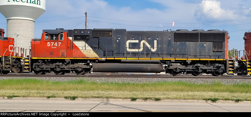CN 5747